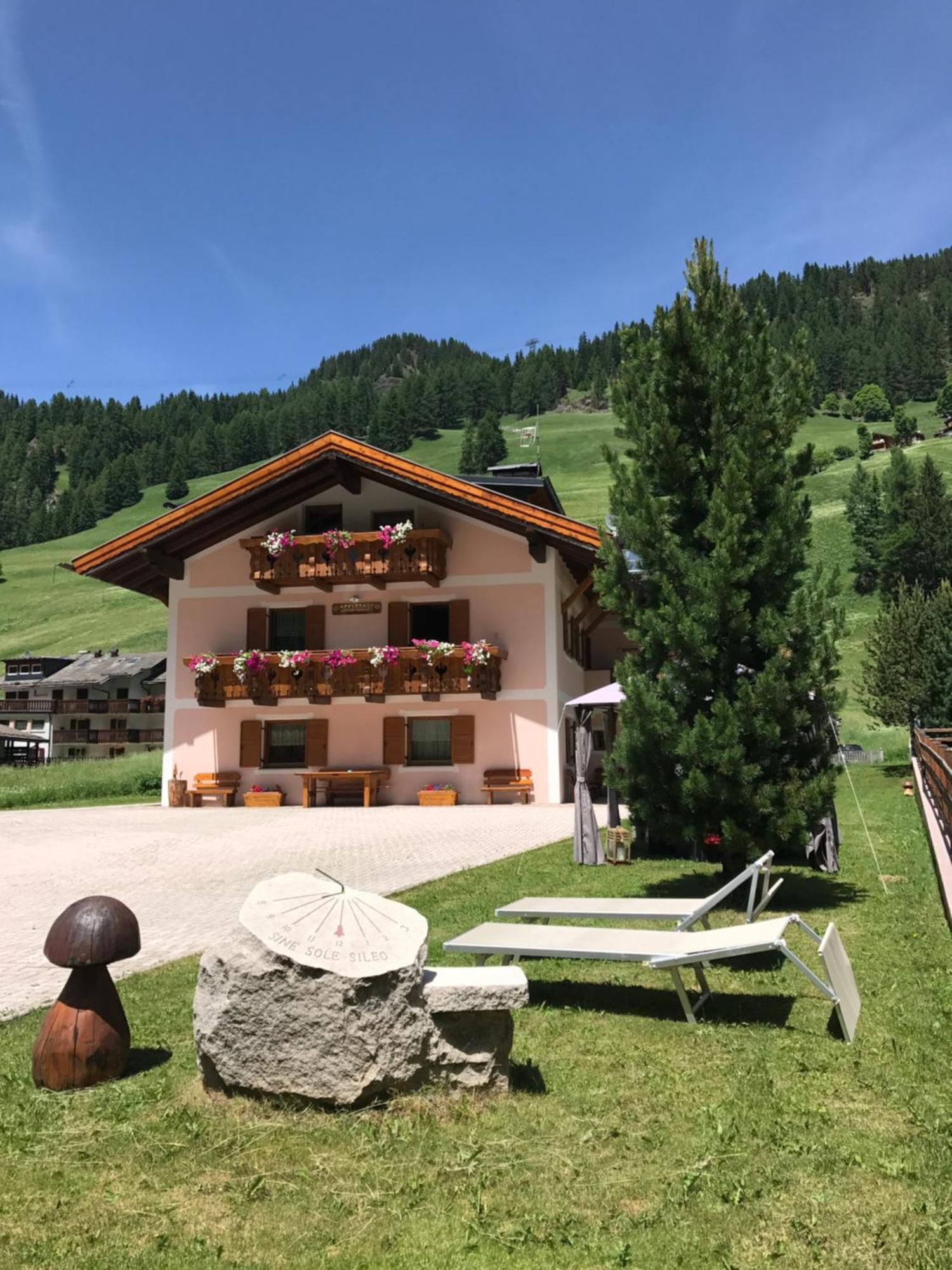 Apartament Cesa Mandi E Miky Canazei Zewnętrze zdjęcie