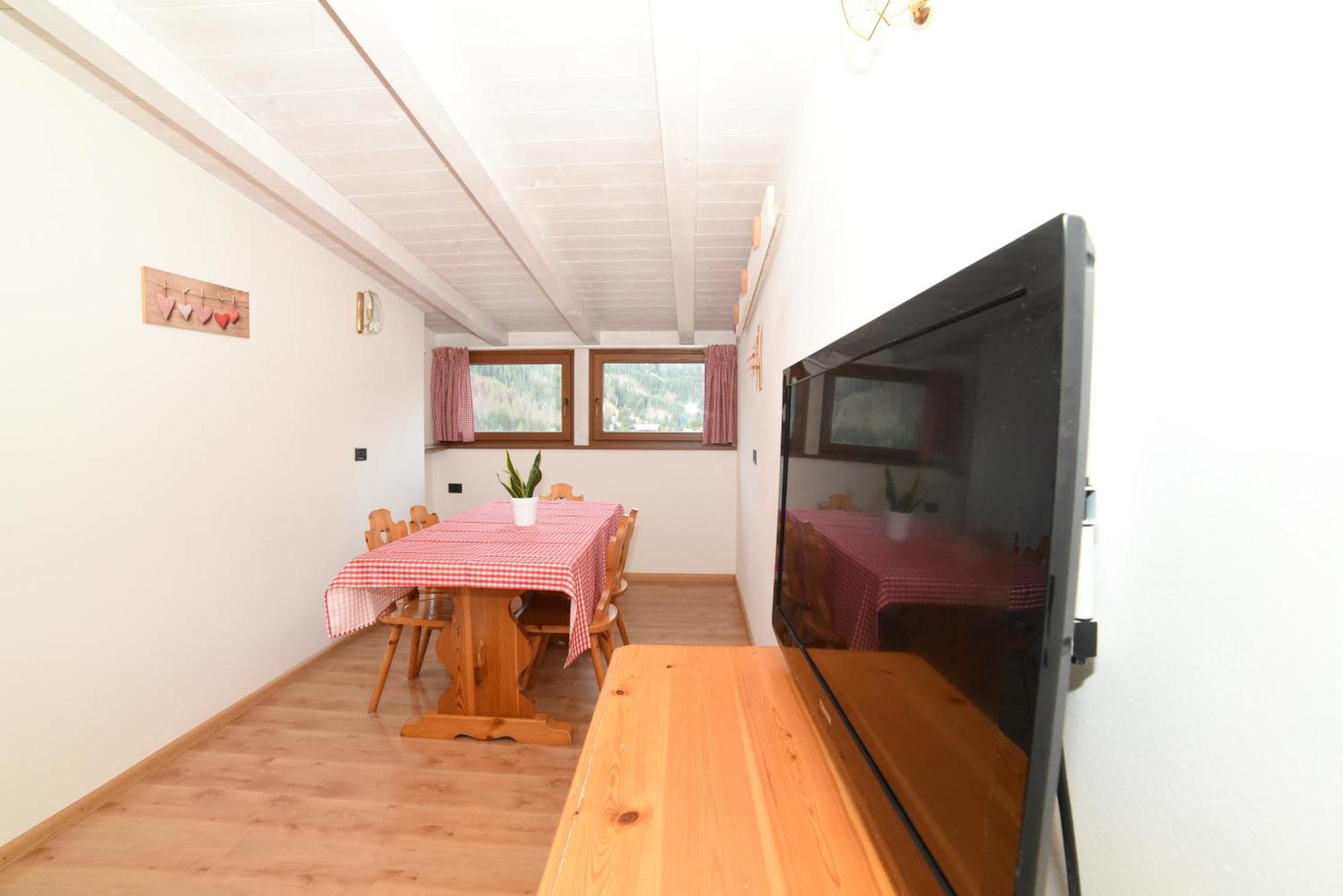 Apartament Cesa Mandi E Miky Canazei Zewnętrze zdjęcie