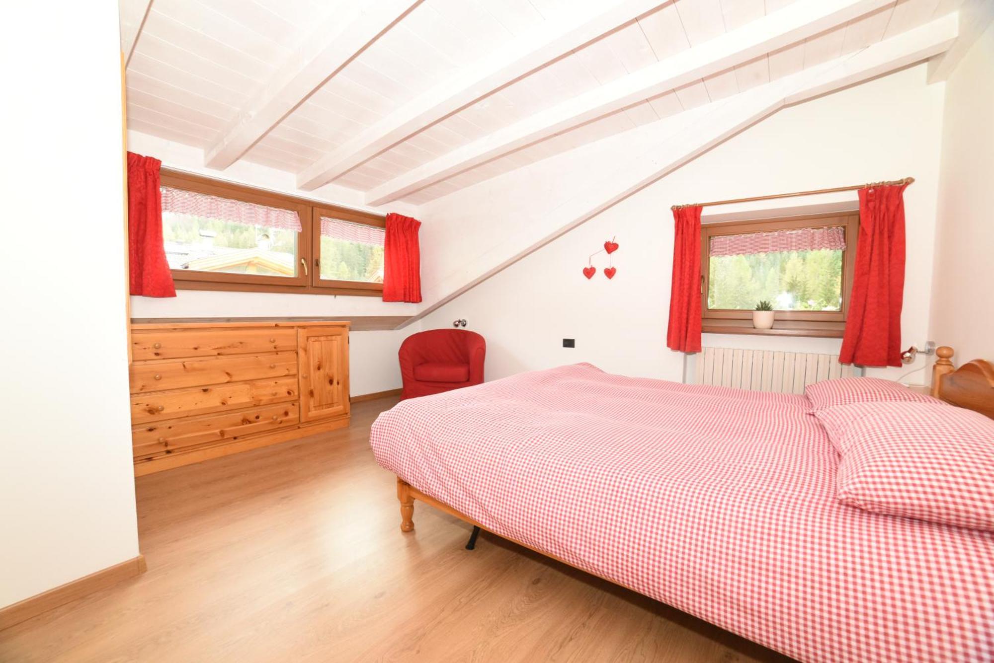 Apartament Cesa Mandi E Miky Canazei Zewnętrze zdjęcie